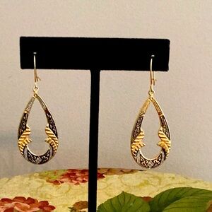 MADE IN SPAIN Vintage Damacene Goldtone Earrings on Pierced Gold Filled Wires